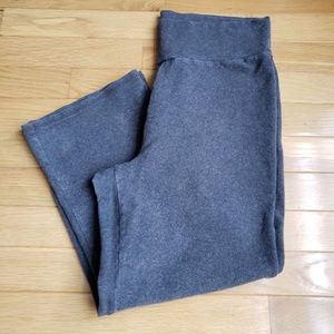 Grey athletic leggings